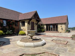 Photo 43- click for photo gallery